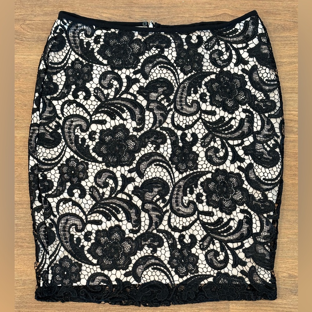 H&M Black Lace & Nude Above the Knee Skirt. Size M